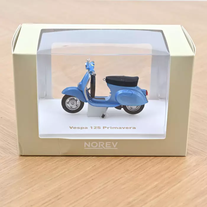NOREV 1/18 Vespa 400, Bleu Turquoise Pale, Miniature En Boîte, Occasion